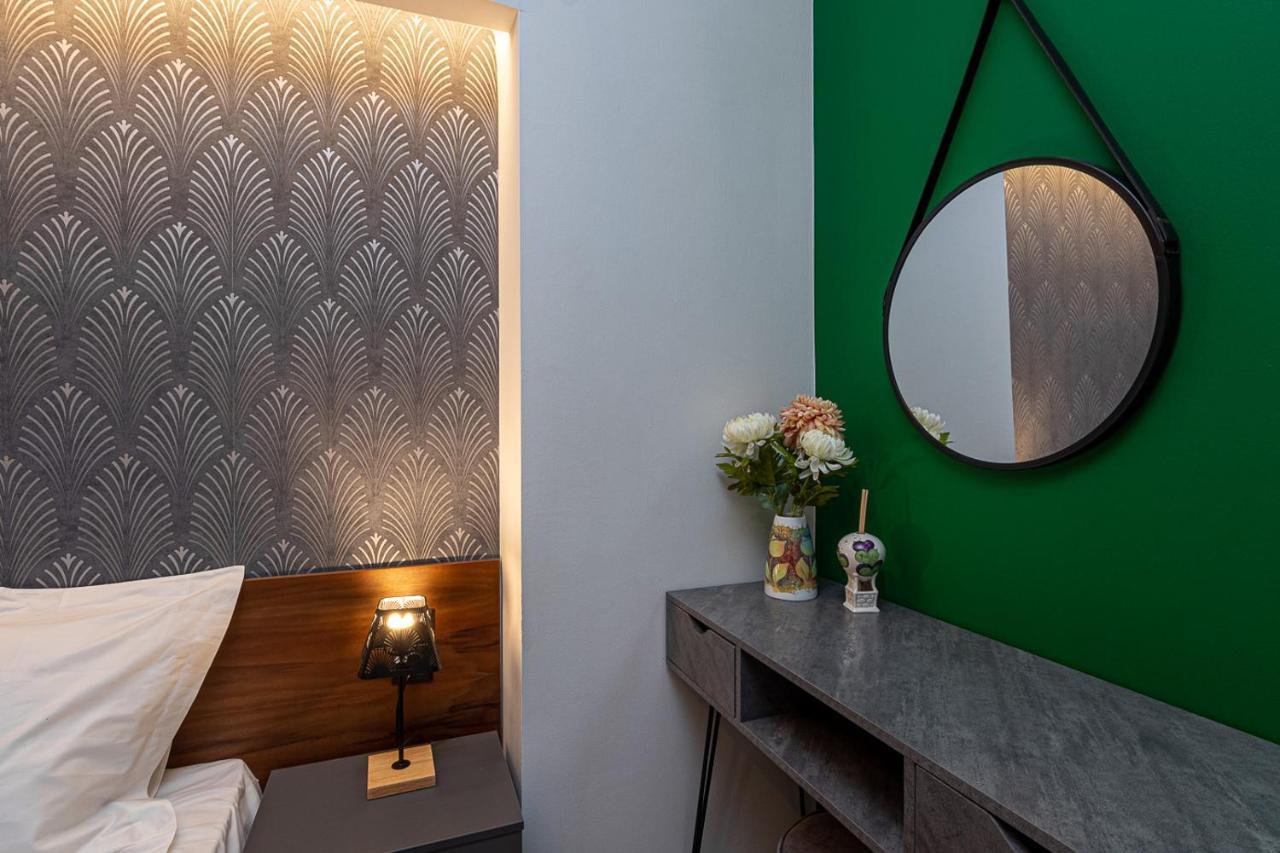Kentia Modern/Artistic City Apartment Iraklion Buitenkant foto