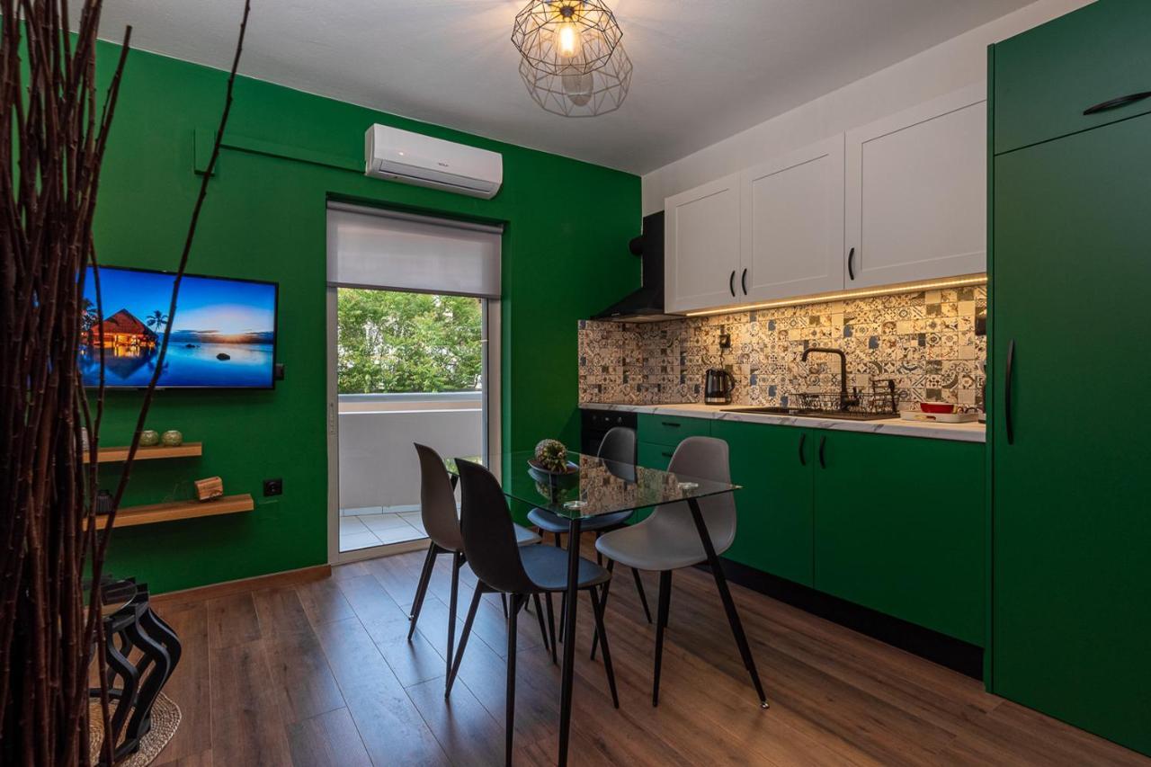 Kentia Modern/Artistic City Apartment Iraklion Buitenkant foto