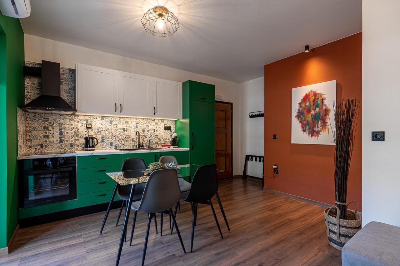 Kentia Modern/Artistic City Apartment Iraklion Buitenkant foto