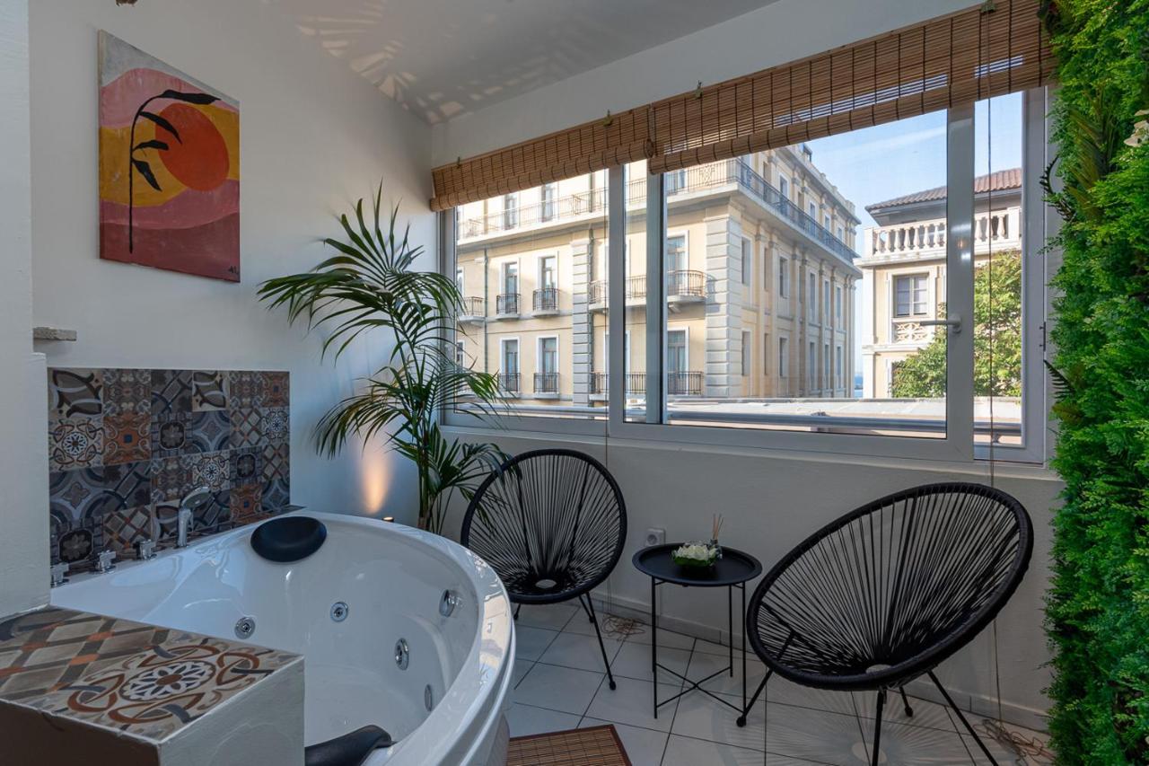 Kentia Modern/Artistic City Apartment Iraklion Buitenkant foto