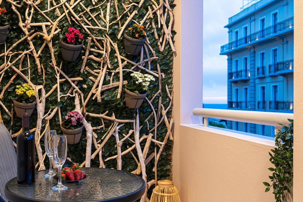 Kentia Modern/Artistic City Apartment Iraklion Buitenkant foto